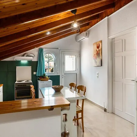 Apartment Attico Kastanéa
